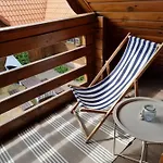 Nowoczesny Z Klimatyzacja I Tarasem, Blisko Plazy House * 斯蒂格纳