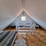 Vakantiehuis Nowoczesny Z Klimatyzacja I Tarasem, Blisko Plazy House