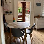 Nowoczesny Z Klimatyzacja I Tarasem, Blisko Plazy House * 斯蒂格纳