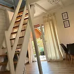 Nowoczesny Z Klimatyzacja I Tarasem, Blisko Plazy House Vakantiehuis *