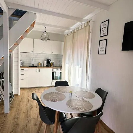 Holiday home House- Letniskowy *