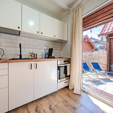 Сasa de vacaciones Nowoczesny Z Klimatyzacja I Tarasem, Blisko Plazy House Stegna (Pomerania)